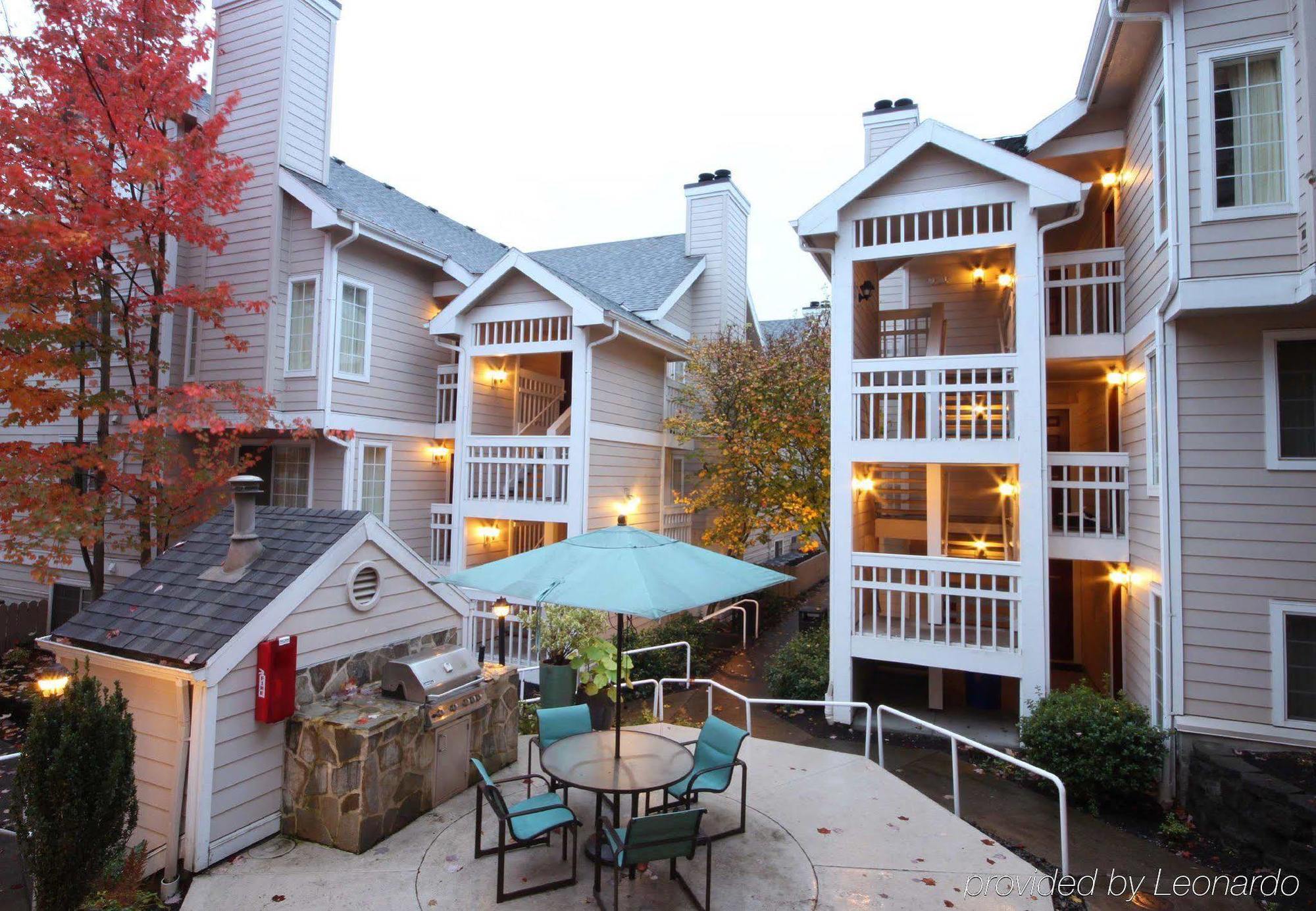 Residence Inn By Marriott Portland Downtown/Convention Center Bagian luar foto